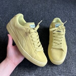 Puma Suede Classic‎ Sneakers Womens 8.5 Green Yellow Low Top Suede Shoes Casual